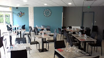 Atmosphère du Restaurant Le Saint'Oliv à Sainte-Olive - n°1