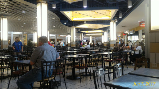 Shopping Mall «St. Clair Square», reviews and photos, 134 St Clair Square, Fairview Heights, IL 62208, USA