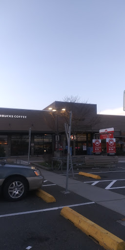 Shopping Mall «Grand Ridge Plaza», reviews and photos, 1451 Highlands Dr NE, Issaquah, WA 98029, USA