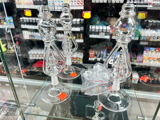 Tobacco Shop «Smokers Heaven KC», reviews and photos, 10145 Wornall Rd, Kansas City, MO 64114, USA