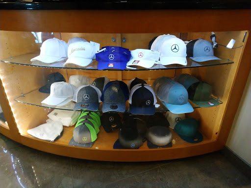 Mercedes Benz Dealer «Mercedes-Benz of Boerne», reviews and photos, 31445 Interstate 10 Frontage Rd, Boerne, TX 78006, USA