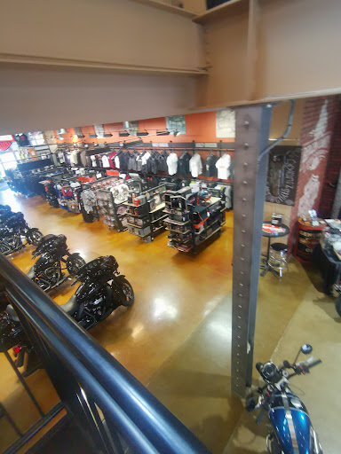 Harley-Davidson Dealer «Bergen County Harley-Davidson (Service Opens 9am)», reviews and photos, 124 Essex St, Rochelle Park, NJ 07662, USA
