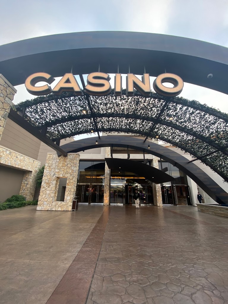 Graton Resort & Casino Sky Bar 94928