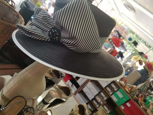 Shoe Store «Pix Shoes of Louisville», reviews and photos, 201 S Preston St, Louisville, KY 40202, USA