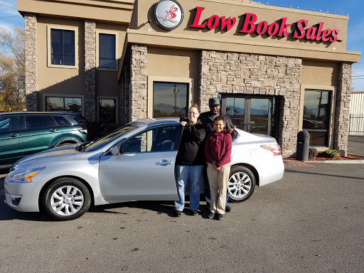 Car Dealer «Low Book Sales Used Cars of Salt Lake City», reviews and photos, 3371 State St, Salt Lake City, UT 84115, USA