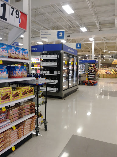 Grocery Store «Meijer», reviews and photos, 8605 E 34th St, Cadillac, MI 49601, USA