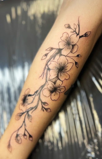 Explore daughter father tattoo ideas, creative tattoo ideas in Houston, available at 333 Tattoo Studio HTX