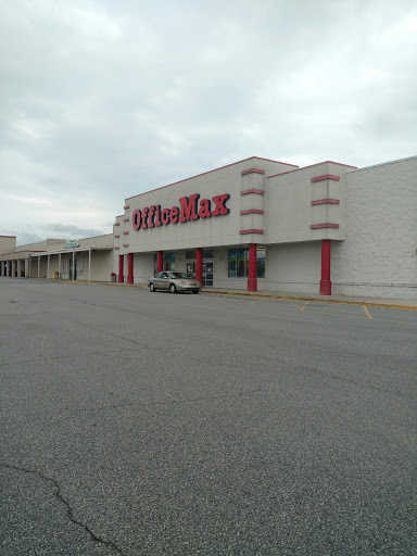 Office Supply Store «OfficeMax», reviews and photos, 834 Halstead Blvd, Elizabeth City, NC 27909, USA