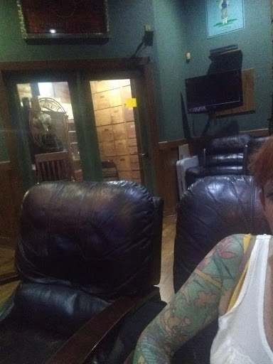 Tobacco Shop «Grapevine Cigar Tobacco», reviews and photos, 120 S Main St # 60, Grapevine, TX 76051, USA