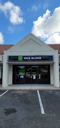 H&R Block - Photo 4 - Car repair in Bonita Springs, FL, Bonita Springs