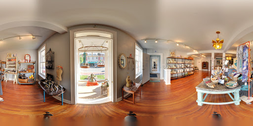 Massage Therapist «Sacred Waters Holistic Spa & Boutique», reviews and photos, 3319 W Cary St, Richmond, VA 23221, USA