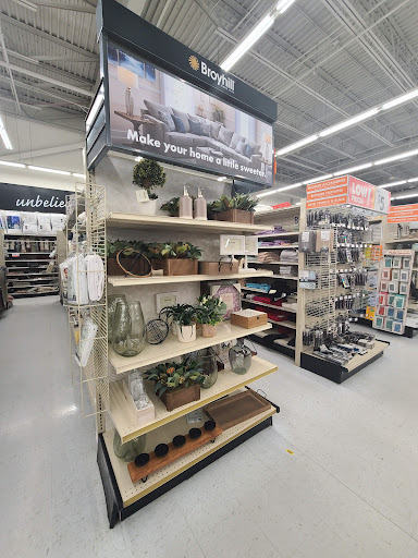 Discount Store «Big Lots», reviews and photos, 1470 Pleasant Valley Rd, Manchester, CT 06042, USA