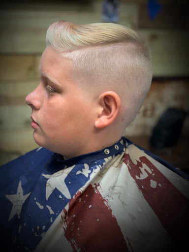 Hair Salon «The Mane Attraction Salon & Boutique», reviews and photos, 34619 LA-16, Denham Springs, LA 70706, USA