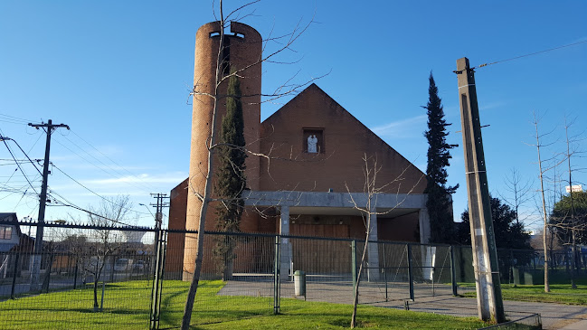 Opiniones de Capilla Sagrada Familia en Maipú - Iglesia