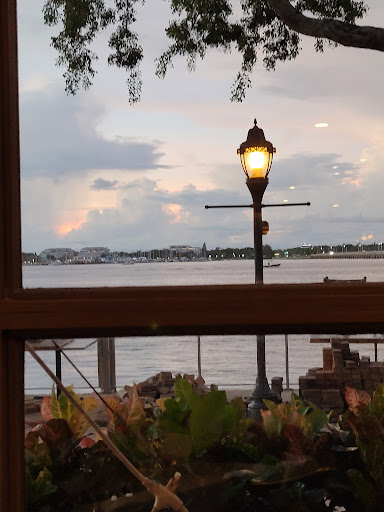 Restaurant «PIER 22 Restaurant • Patio • Catering», reviews and photos, 1200 1st Ave W, Bradenton, FL 34205, USA