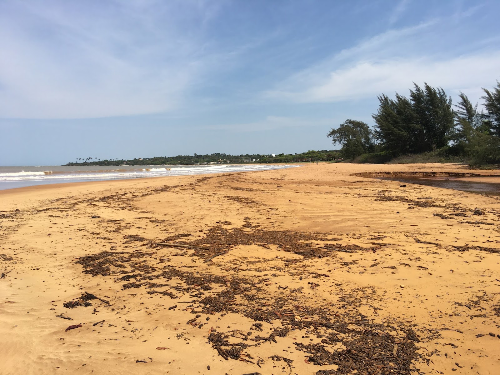Valokuva Formosa rantaista. pinnalla turkoosi puhdas vesi:n kanssa