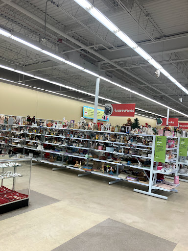 Thrift Store «Savers», reviews and photos, 7100 Brookpark Rd, Cleveland, OH 44129, USA