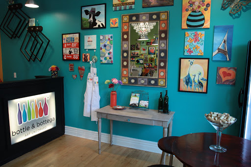 Party Planner «Bottle & Bottega La Grange», reviews and photos, 1 W Harris Ave, La Grange, IL 60525, USA