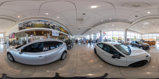 Toyota Dealer «AutoNation Toyota Leesburg», reviews and photos, 1 Cardinal Park Dr SE, Leesburg, VA 20175, USA