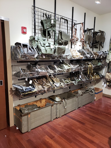 Clothing Store «I Goldberg Army & Navy», reviews and photos, 1300 Chestnut St, Philadelphia, PA 19107, USA