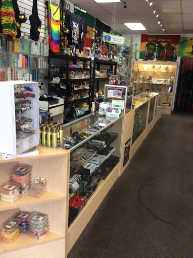 Tobacco Shop «Smokin Hot Smoke Shop», reviews and photos, 870 E Foothill Blvd, Upland, CA 91786, USA