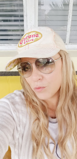 Hair Salon «J. Bauman Salon», reviews and photos, 1043 N Mills Ave, Orlando, FL 32803, USA