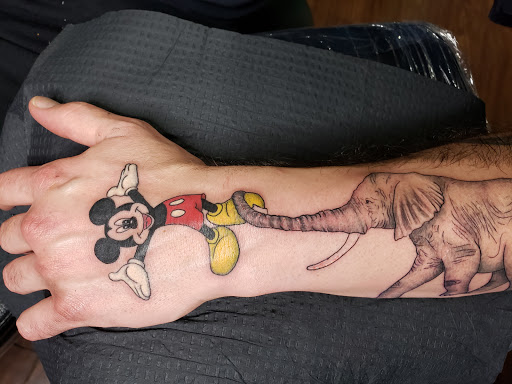 Tattoo Shop «Sorry Mom Tattoo», reviews and photos, 808 Caroline St, Fredericksburg, VA 22401, USA