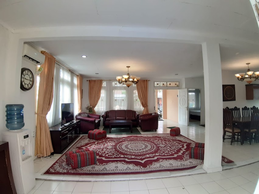 Villa Puncak Bogor (villa Tea) - 