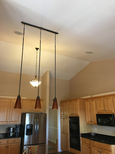 Cleaning Service «Shining Cleaning Service & Painting», reviews and photos, 1710 Allied St #24, Charlottesville, VA 22903, USA