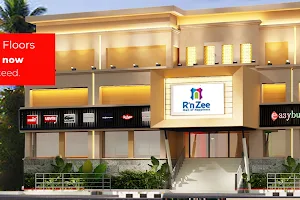 R 'n Zee Mall image