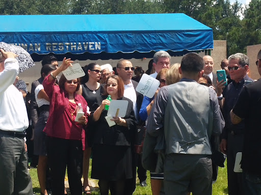 Funeral Home «Earthman Resthaven Funeral Home», reviews and photos, 13102 North Fwy, Houston, TX 77060, USA