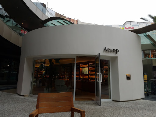 Shopping Mall «Santa Monica Place», reviews and photos, 395 Santa Monica Place, Santa Monica, CA 90401, USA