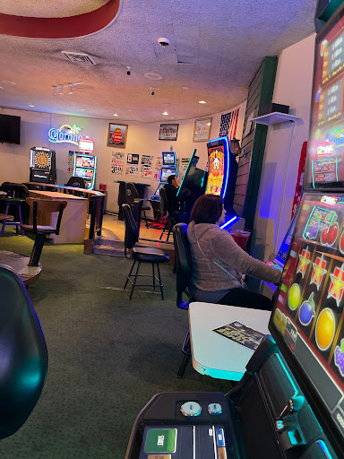 Bowling Alley «Sunset Bowl», reviews and photos, 2015 N Lewis Ave, Waukegan, IL 60087, USA