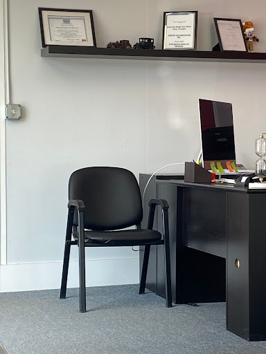 Car Dealer «American Eagle Auto Sales», reviews and photos, 729 Farm Rd, Marlborough, MA 01752, USA