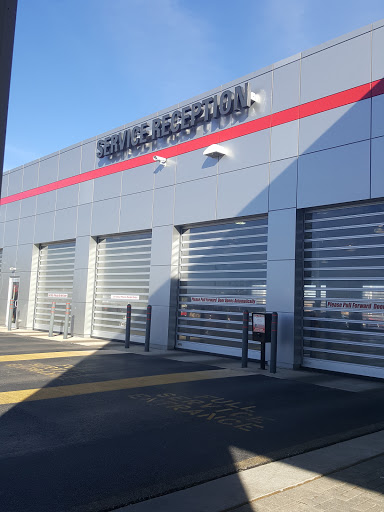 Toyota Dealer «Toyota of Naperville», reviews and photos, 1488 Ogden Ave, Naperville, IL 60540, USA