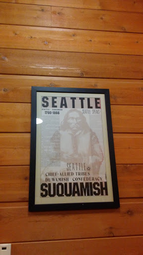 Community Center «House of Awakened Culture (Suquamish Community House)», reviews and photos, 7235 NE Pkwy, Suquamish, WA 98392, USA