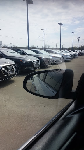 Hyundai Dealer «Van Hyundai», reviews and photos, 1301 S Interstate 35E, Carrollton, TX 75006, USA