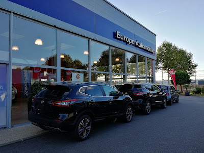 Europe Automobiles à Les Mureaux