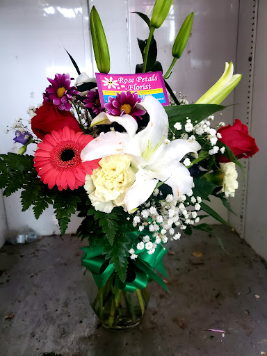 Florist «ROSE PETALS FLORIST», reviews and photos, 343 S 2nd St, Little Falls, NY 13365, USA