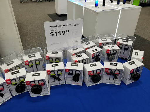 Electronics Store «Best Buy», reviews and photos, 4400 E New York St, Aurora, IL 60504, USA