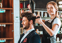 Chique Salon Studios