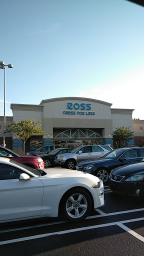 Clothing Store «Ross Dress for Less», reviews and photos, 8090 Mall Pkwy, Lithonia, GA 30038, USA
