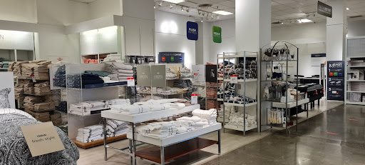 Shopping Mall «Visalia Mall», reviews and photos, 2031 S Mooney Blvd, Visalia, CA 93277, USA