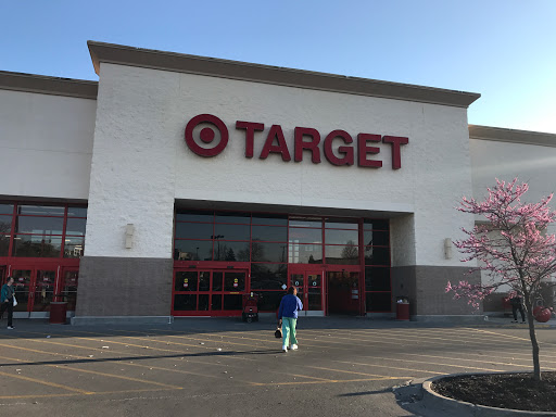Target, 8509 State Line Rd, Kansas City, MO 64114, USA, 