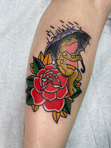 Explore minimal finger tattoos ideas, creative tattoo ideas in Virginia Beach, available at Studio Evolve