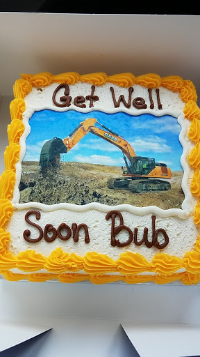 Wedding Bakery «elé Cake Co.», reviews and photos, 810 E Dixie Dr, Dayton, OH 45449, USA