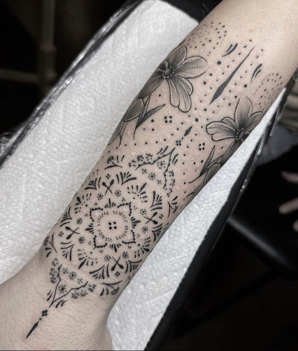 Explore lung cancer ribbon tattoo ideas, creative tattoo ideas in Johnson City, available at Gold Cross Tattoo Co.