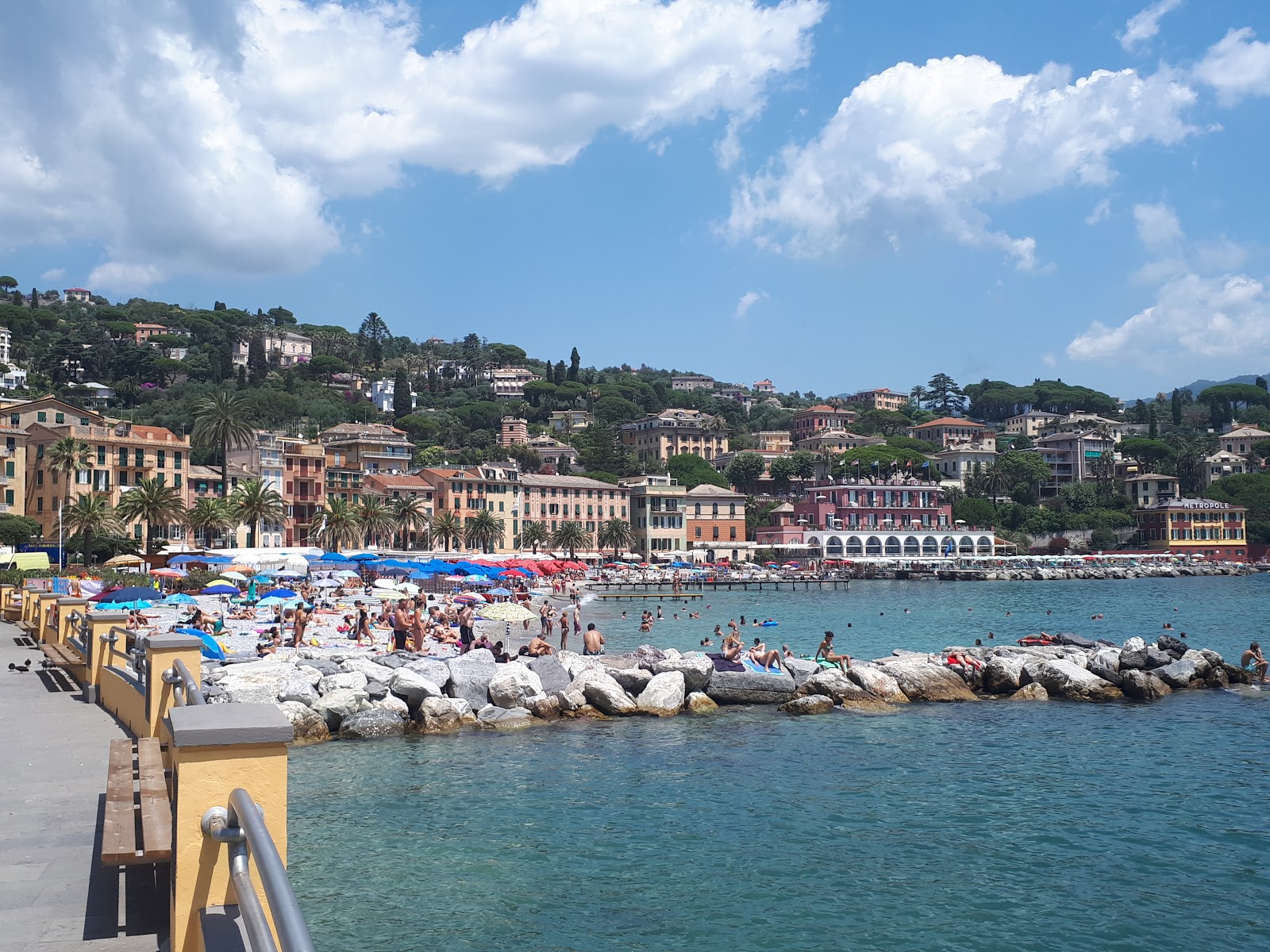 Fotografie cu Santa Margherita Ligure Beach zona parțial reamenajată