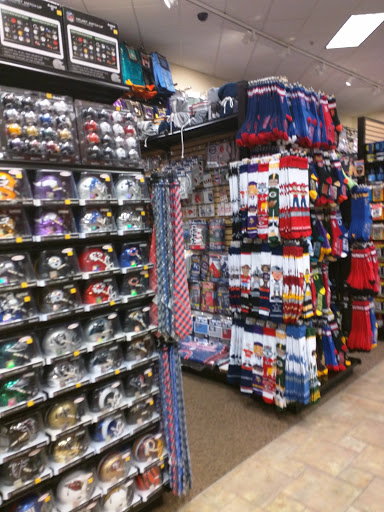 Sporting Goods Store «SCHEELS», reviews and photos, 17202 Davenport St, Omaha, NE 68118, USA