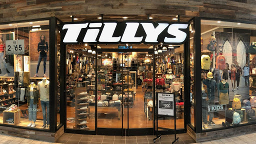 Tillys, 5415 Touhy Ave, Skokie, IL 60077, USA, 